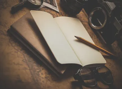 Master storytelling: Unleash the power of writing quotes in your tale!